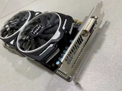 MSI Radeon RX 580 8GB GDDR5 2480 Graphics Card (DVI single port) - Bild 2 von 6
