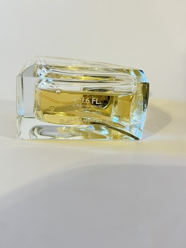 Valentino V for Women 1.6 fl.oz / 50 ml -RARE Vintage Perfume- 80% Full - No Box - Picture 6 of 7