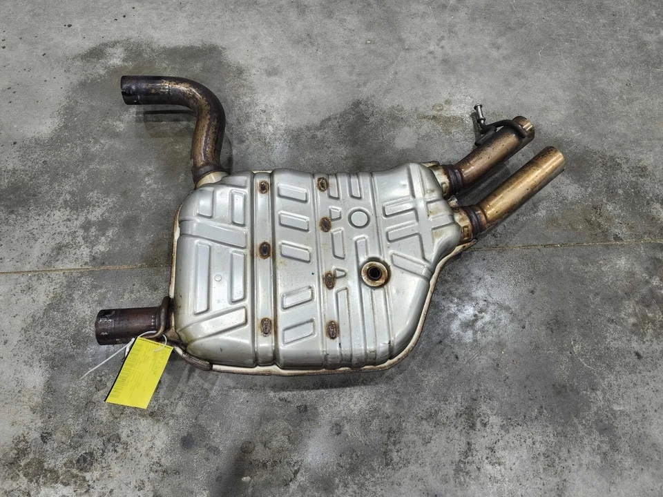 Silenciador de escape delantero de gasolina OEM 7L8253209AL Audi Q7 2007-2015 3,0 L 3,6 L Foto 3 de 4
