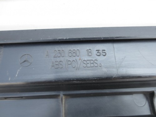 2009-2012 Mercedes SL-Class R230 RIGHT Passenger OEM Door Sill Scuff Plate Trim - Picture 7 of 7