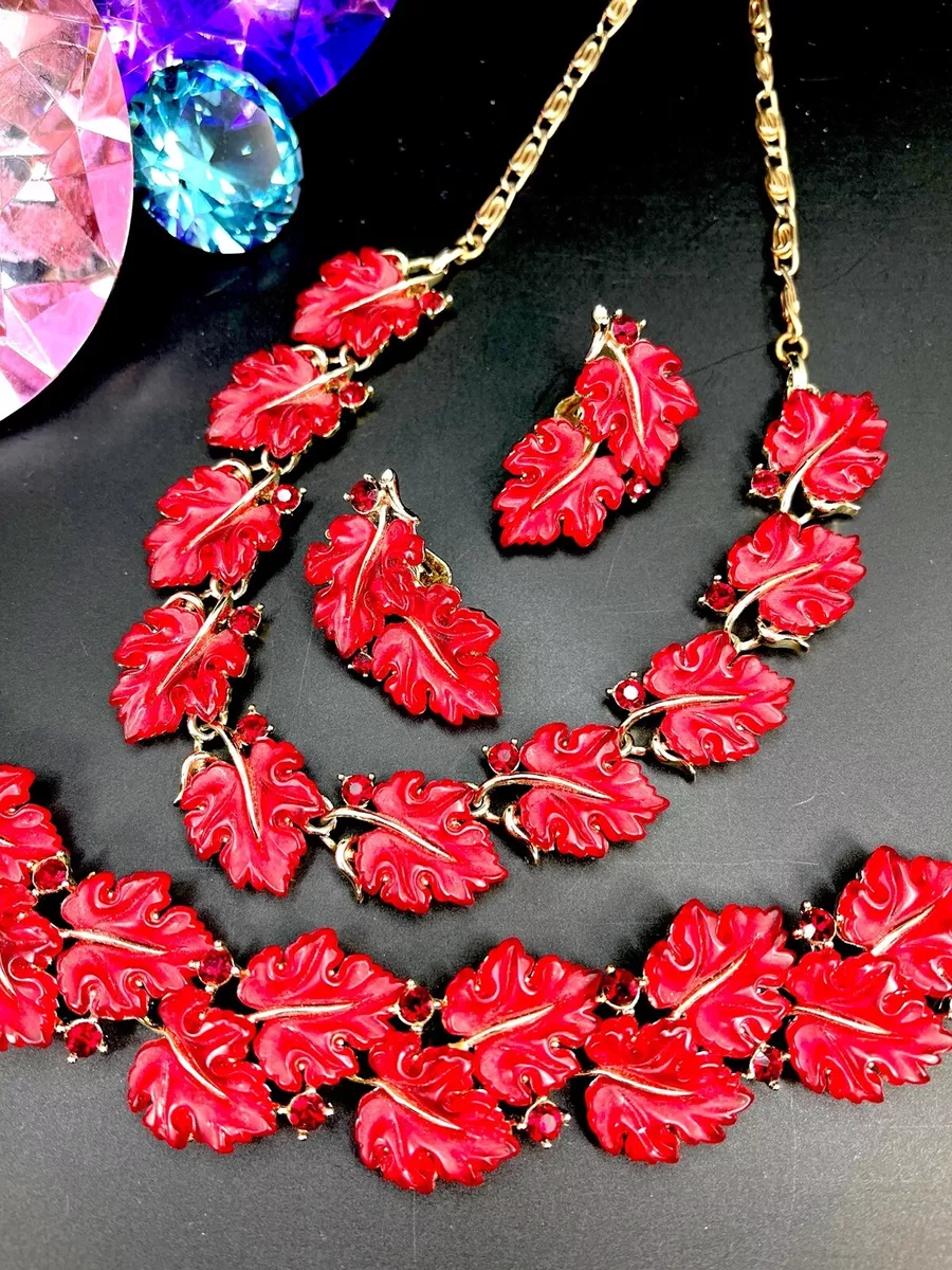 LISNER MOLDED RED JELLY LUCITE RHINESTONE LEAF NECKLACE BRACELET