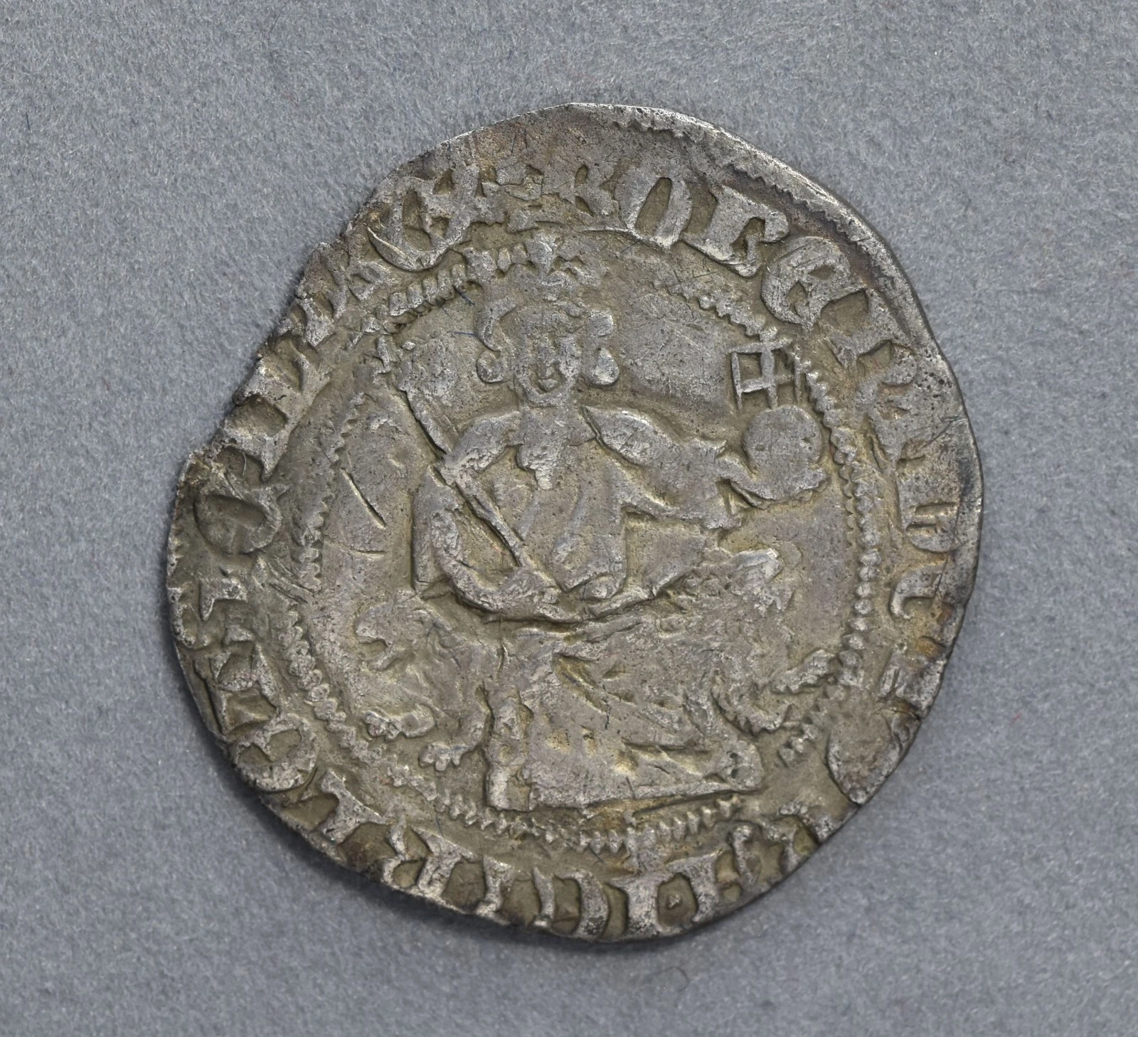 Foto 1 di 2