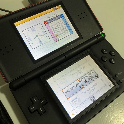 Crimson Nintendo DS Lite Handheld Console with Charger Games Lot Bundle USG 001 - Picture 2 of 5