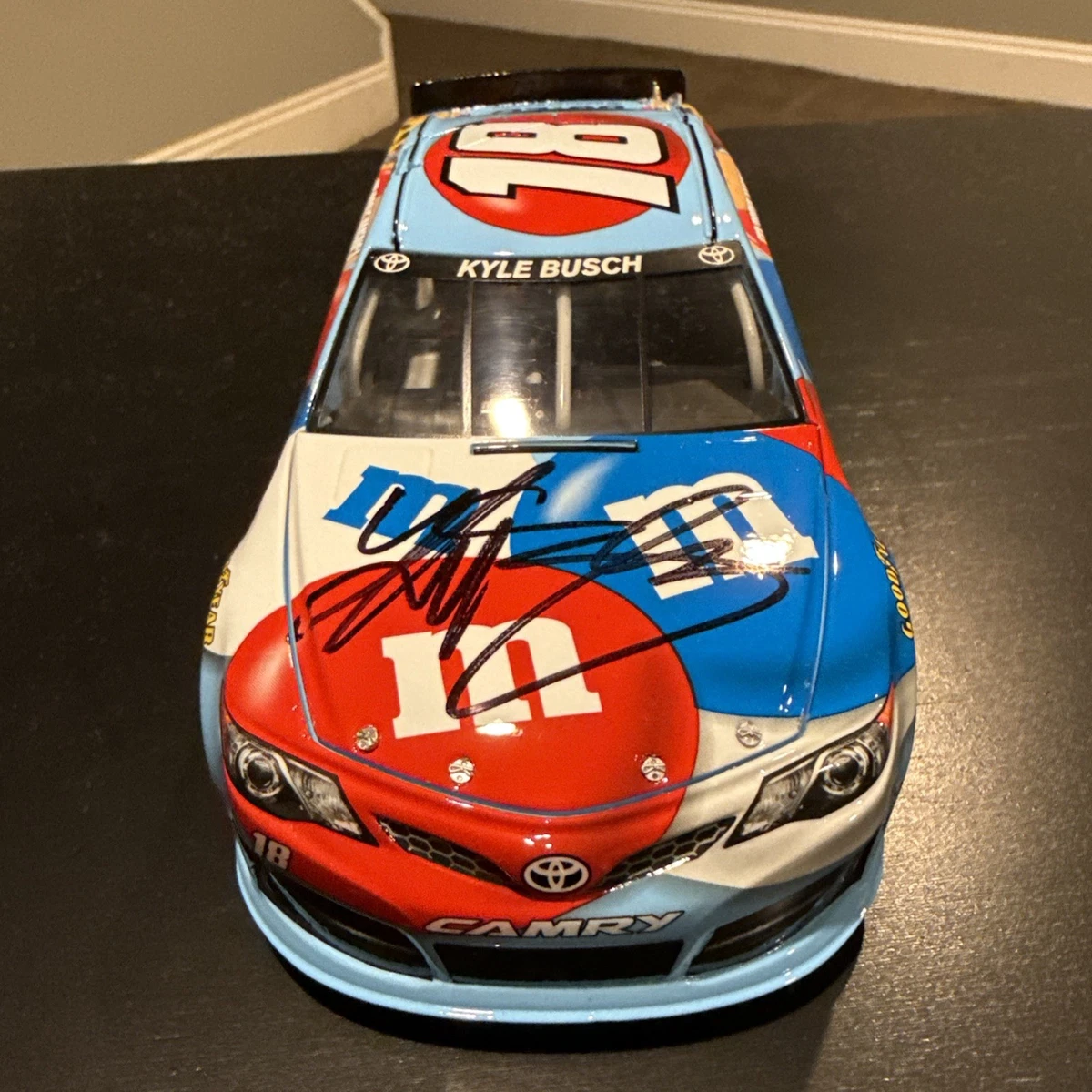 Kyle Busch Diecast Sport & Touring Cars 2013 Vehicle Year for sale