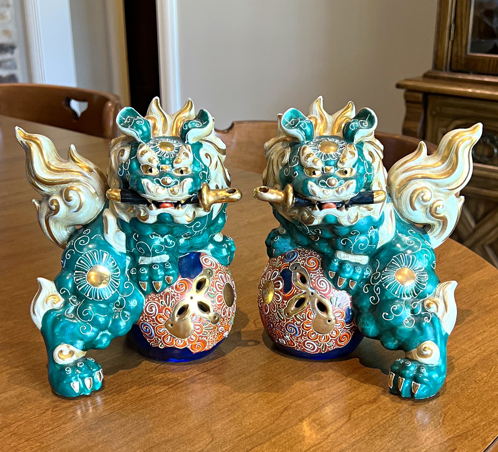 Japanese Shisa Foo Dog Guardian Lion Pair, Turquoise Ceramic Gold