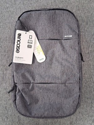 Incase City Carry Case Backpack for 17'' MacBook Pro Heather Black CL55569