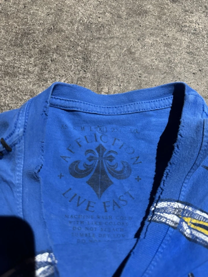 Y2K Affliction Wings Skull Gothic Grunge T Shirt Blue Yellow XL Mens Punk - Image 4 of 4