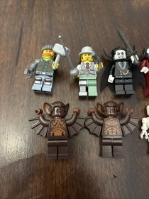 LEGO Monster Fighters: Vampyre Castle (9468)- w/ Manuals/Minis- Bags 3-7 SEALED