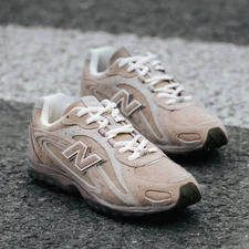 U204LMMA New Balance 204L 'Mushroom Arid Stone' Classic Sneaker (Size 5-10)
