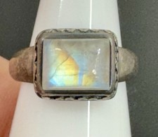 RAINBOW MOONSTONE STERLING SILVER 925 RING SIZE 5.75