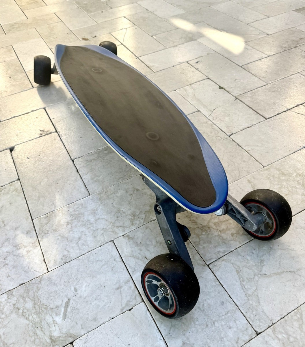 希少 BMW Street Curver ストリートカーバー スケートボード 希少 BMW Street Curver ストリートカーバー スケートボード