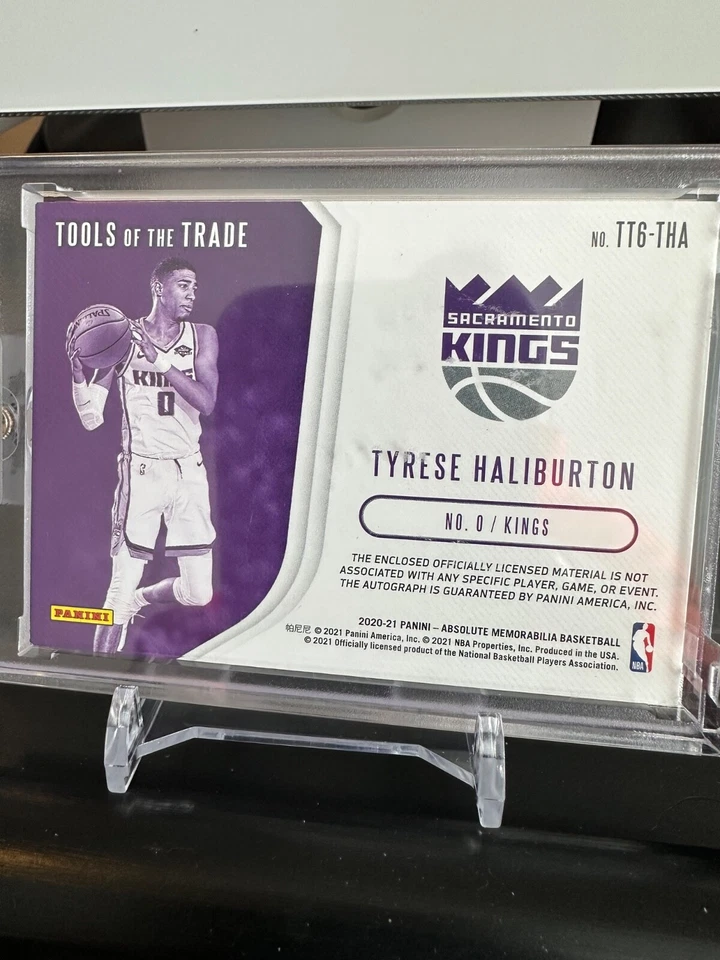 2020-21 tyrese halliburton auto 10/49 tools of the trade panini absolute kings - Image 4 of 4