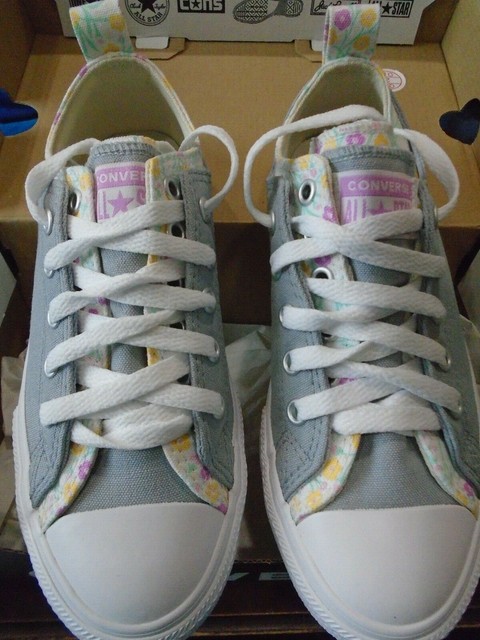 converse size 2 junior