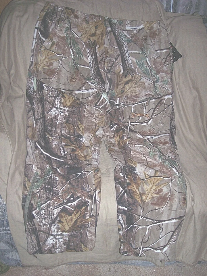 2X Camo Pants Windproof Scentlok Realtree AP Camo Hunting Pants Camo Pants $160 - Image 2 of 4