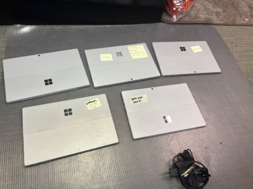 Microsoft Surface Pro 5 & 6 LOT-BAD HD & GPU-SALVAGE - Picture 5 of 10