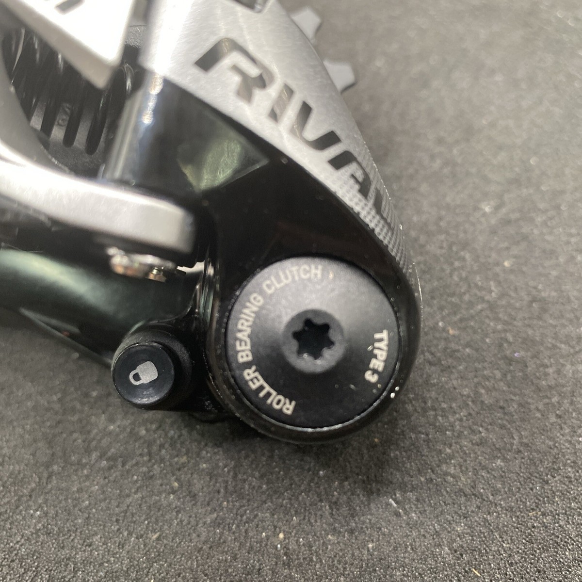 Sram Rival 1 Cx1 Type 3 11 Speed Long Cage Rear Derailleur Sram Rival 1 Cx1 Type 3 11 Speed Long Cage Rear Derailleur