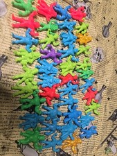 Wendy  s Kids Meal Toys 2023 DC Super Heroes Figures Of 41