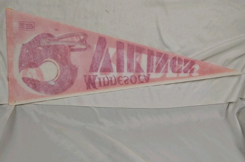 Vintage 1980s Minnesota Vikings NFL Football 3d Pennant Flag 28" Stiff Felt - Picture 4 of 4