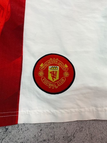 Manchester United Vintage 1996 1998 Home Football Shorts Umbro Size 34 L - Picture 2 of 9
