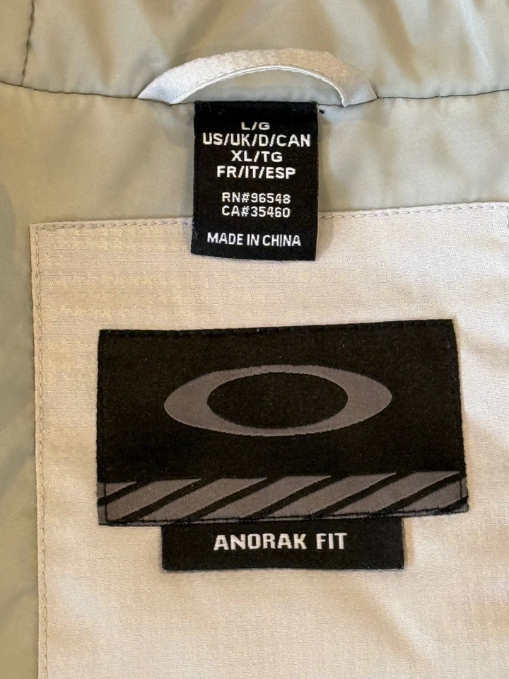 Oakley Cream Anorak Fit Snowboarding/Ski Winter Jacket. Women’s Size XL. VGC - image 3 of 4