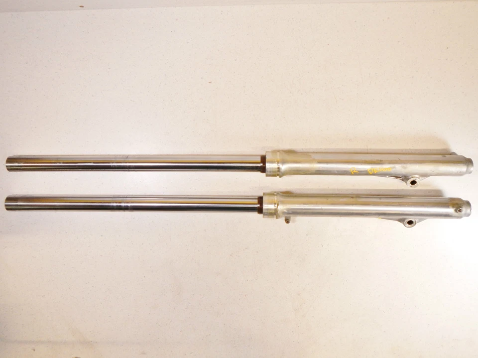 HORQUILLAS DELANTERAS SUZUKI DR400 DR 400 80 Foto 2 de 4