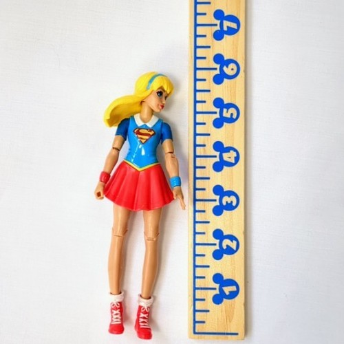 DC Super Hero Girls Puppen 12" Hummel & 6" Supergirl mit Umhang bewegliche Figur - Bild 7 von 11