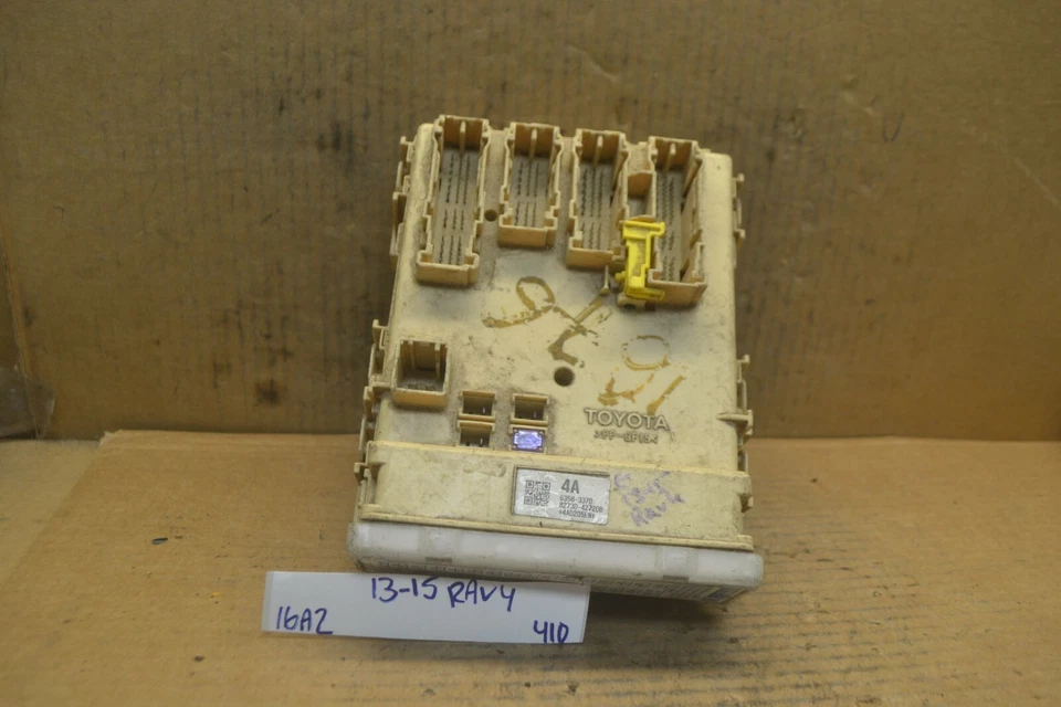 Toyota RAV4 2013-15 Multiplex caja de fusibles conexiones BCM 8273042720B módulo 410-16a2 Foto 2 de 4