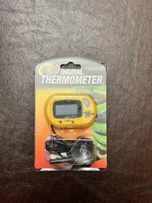 Zoo Med Digital Terrarium Thermometer with Temperature Probe Reptile Terrarium