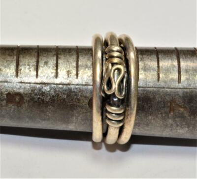 Stamped SU 925 Sterling Silver Polished SPIRAL Shape Triple Ring Sz 6 3.62g