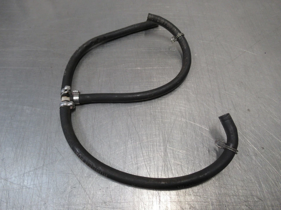 EB1102 2009 DUCATI MONSTER 696 TANQUE DE COMBUSTIBLE RESPIRADOR MANGUERA CONJUNTO Foto 2 de 4