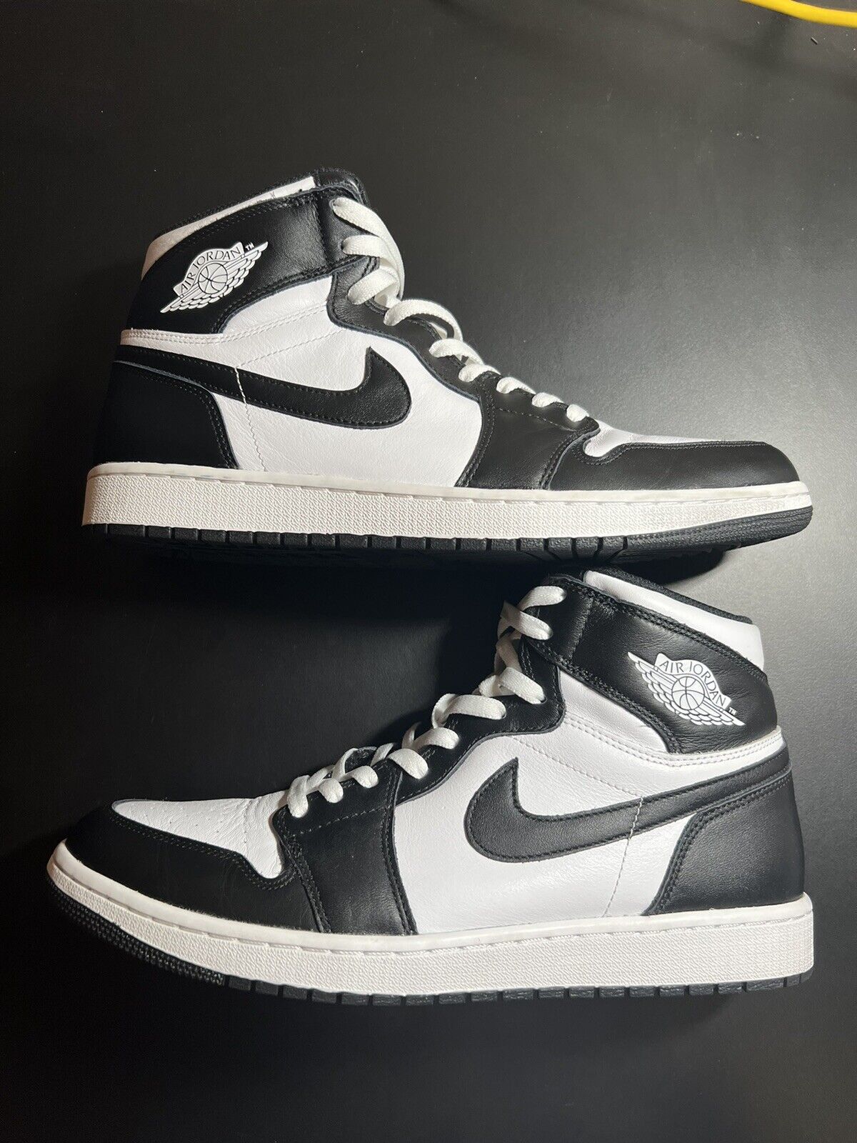 air jordan one retro high og black and white