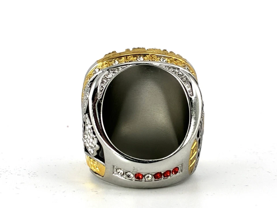 Anillo Campeonato Finales Cleveland Cavaliers 2016 - LeBron James Foto 4 de 4