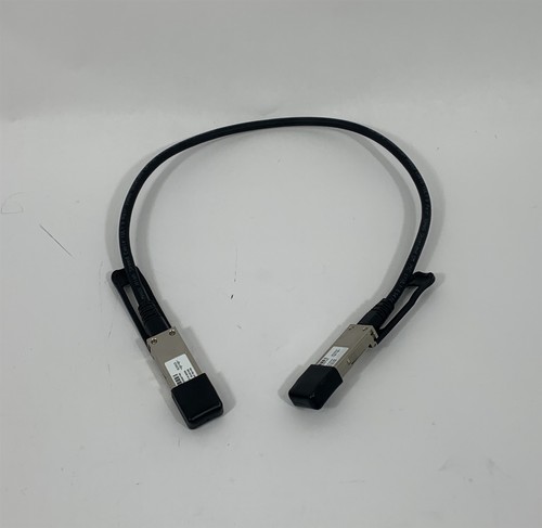 CÂBLES EMPILABLES NEUFS BOÎTE OUVERTE CISCO MERAKI MA-CBL-40G-50CM - Photo 2/5