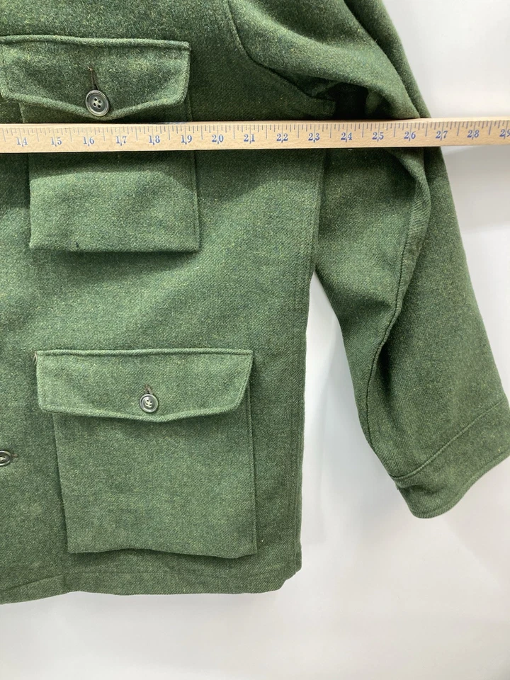 Vtg Woolrich Men’s Large Chore Four Pocket Flannel Coat Button Up Wool - Image 4 of 4