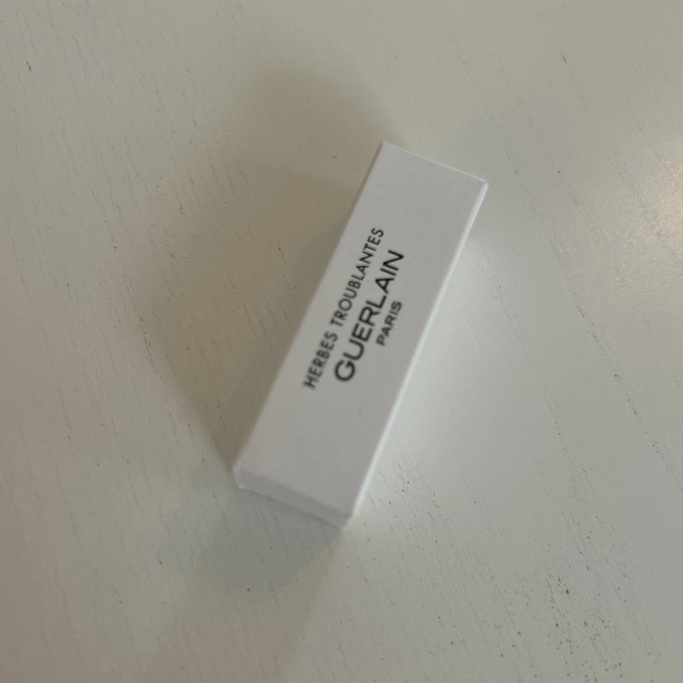 Guerlain Herbes Troublantes 2 ml Eau De Parfum Neu & OVP