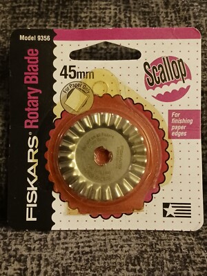 FISKARS Rotary Blade 45mm SCALLOP Cut Model 9356 for finishing paper edges. NIB
