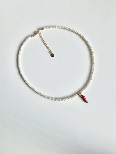 Italian Red Horn Pearls Choker, 14k Gold Plated Cornicello Good Luck Pendant - Picture 5 of 7