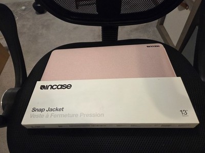 Incase Hardshell Case for MacBook Air 13'' Snap Jacket - Blush Pink