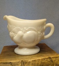 My Estate Sale! Vintage Westmoreland Milkglass Creamer~Della Robia Fruit Design