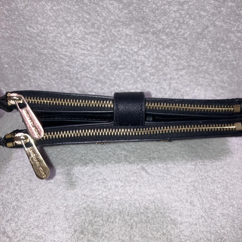 Michael Kors Adele Black Leather Double Zip Smartphone Wallet Wristlet No Strap - Image 2 of 4