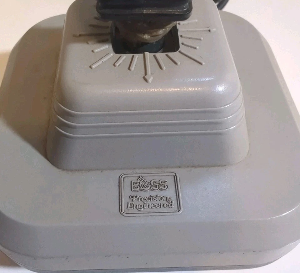 Wico "The Boss" Joystick Controller for 2600 Atari & Commodore 64 - Image 2 of 4