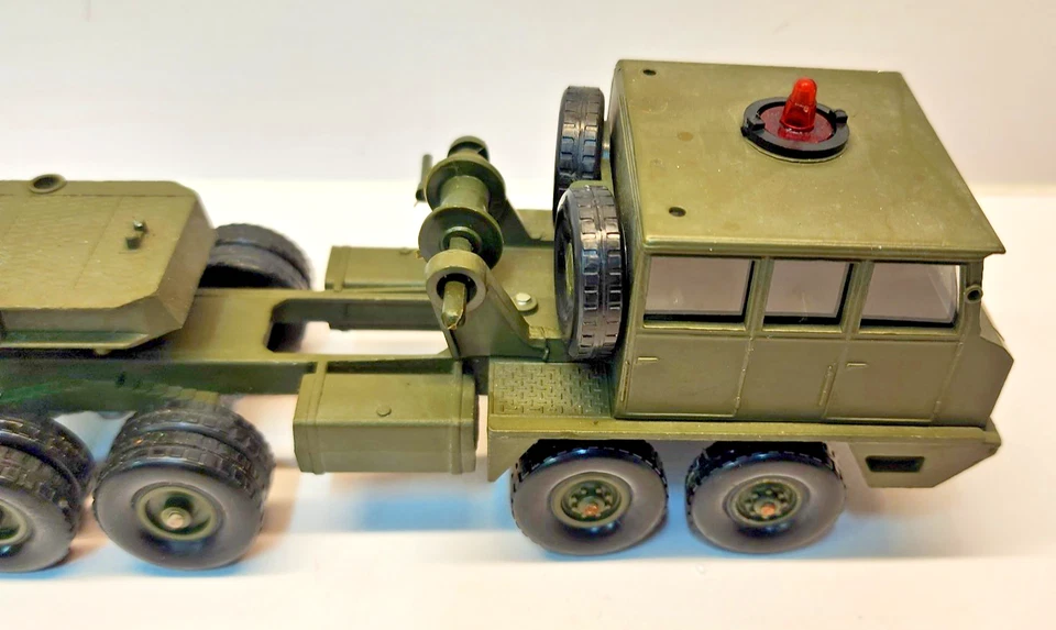 Solido 211 Berliet T12 Military Tank Transporter made in France 1:50 Scale 13.5" - Image 2 of 4