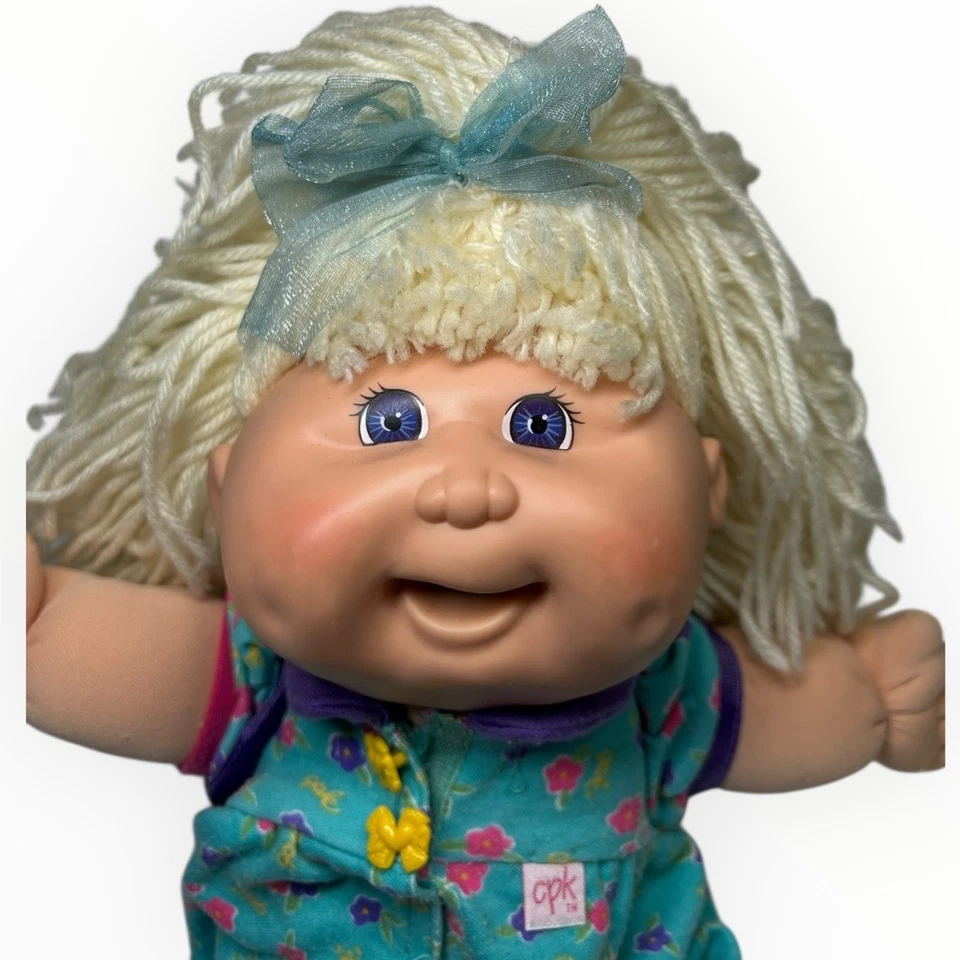 Muñeca vintage años 90 Cabbage Patch niños niña cabello rubio ojos azules 1995 Foto 4 de 4