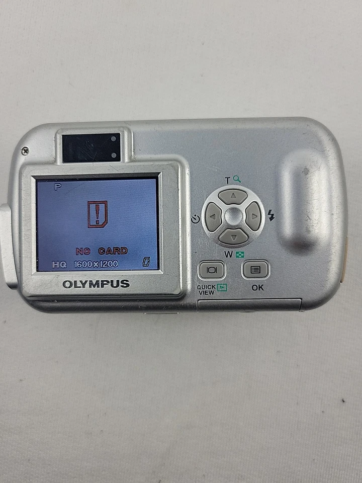 Olympus CAMEDIA D-390 2.0MP Digital Camera - Silver - Image 4 of 4