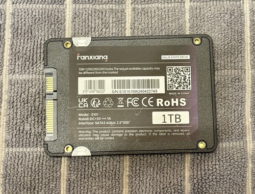 fanxiang S101 1TB Internal SSD SATA III 6Gb/s 2.5" 550MB/s Read Speed - Photo 2/2