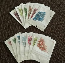 100 BORCHIE METALLICHE 2mm NAIL ART DECORAZIONI UNGHIE FLUO 3D