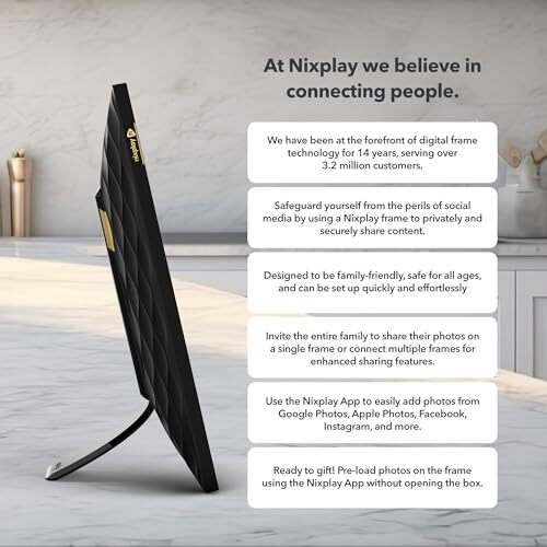 Nixplay Digital Touch Screen Picture Frame - 10.1” Photo Frame - Picture 5 of 7