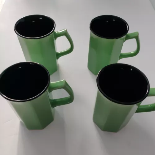 Stoneware Coffee Cups/Mugs Green with Black Inside Japan Set of 4