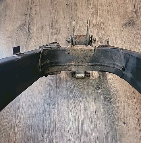 1991 - 1994 94 Honda CBR 600 CBR600 CBR600F2 swing arm swingarm suspension OEM - Picture 5 of 13