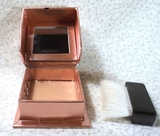 Benefit Dandelion Twinkle Highlighting Powder with Brush - 0.05 oz. - Boxed